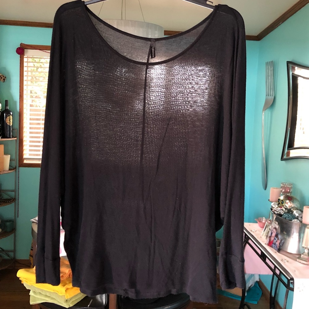 Black web sleeved sweater